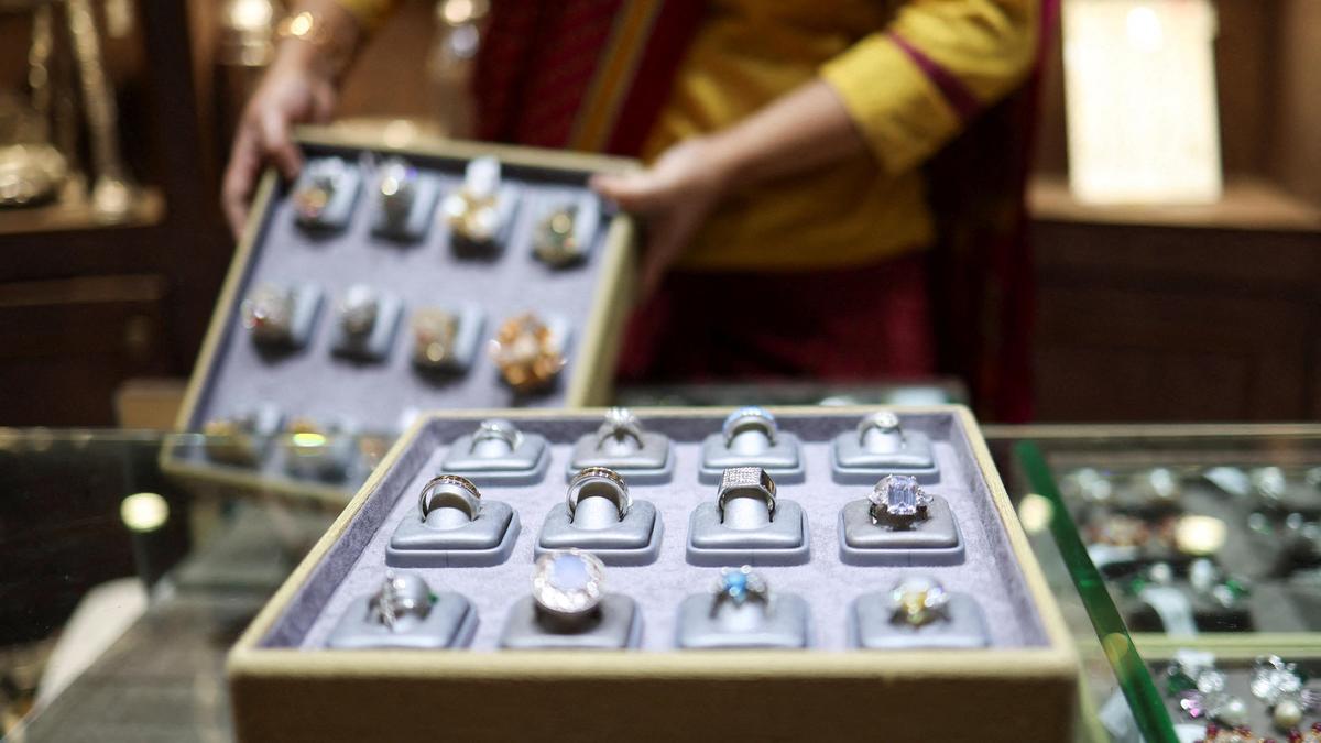 India’s gems, jewellery exports down 9.07% in April at ,226.45 million