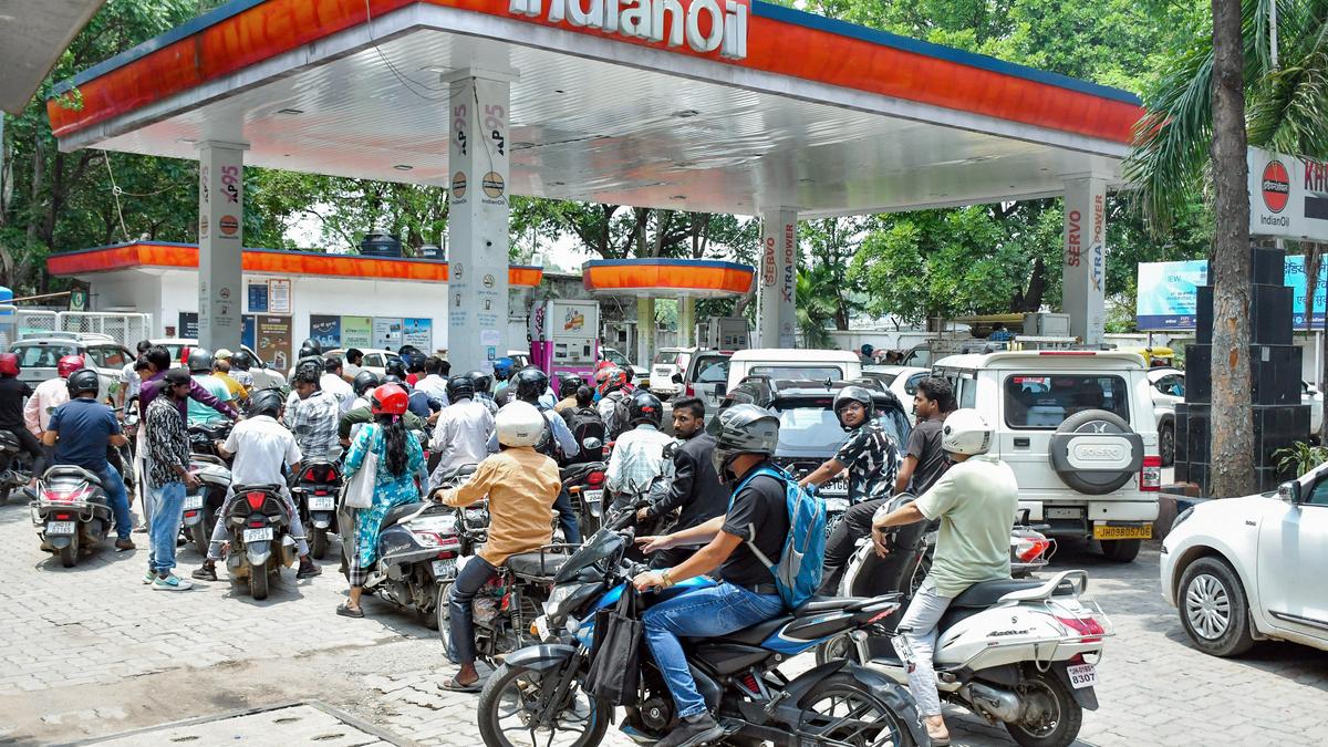 Indian Oil maintaining crude oil inventories for more than a month, LPG sources diversified