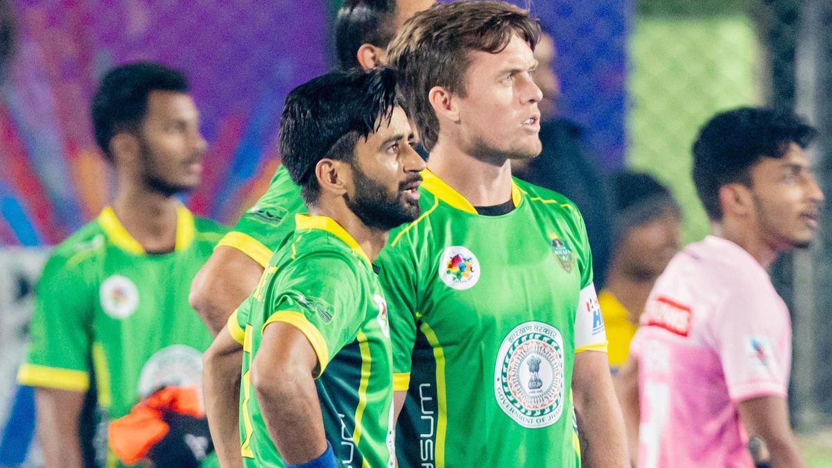 HIL | Royals take on Toofans in Qualifier 2