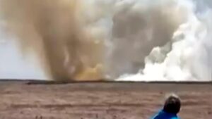 Four crew members eject safely after two Navy jets crash during air show in Idaho