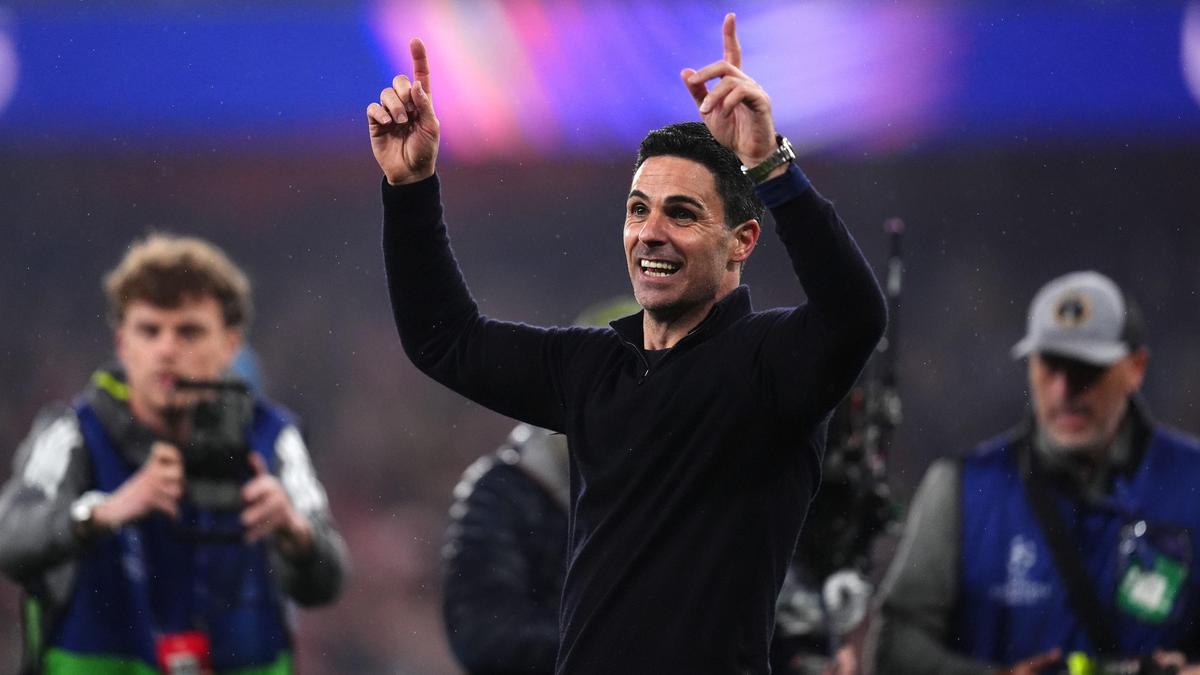 Master tacticians Arteta and Enrique lift Arsenal, PSG