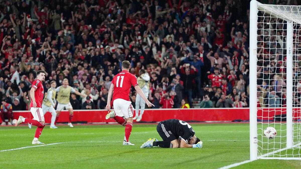 Wood’s penalty gives Nottingham Forest a 1-0 win over Aston Villa in Europa League semifinal 1st leg
