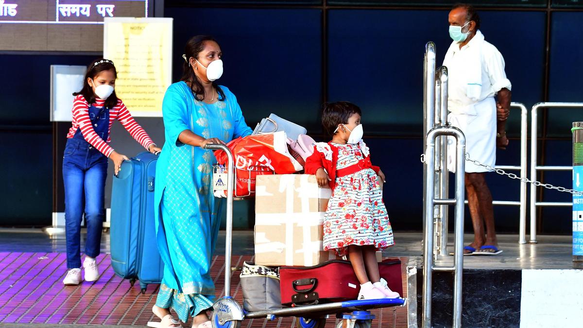 Overseas travel spending by Indians falls to .09 billion in March