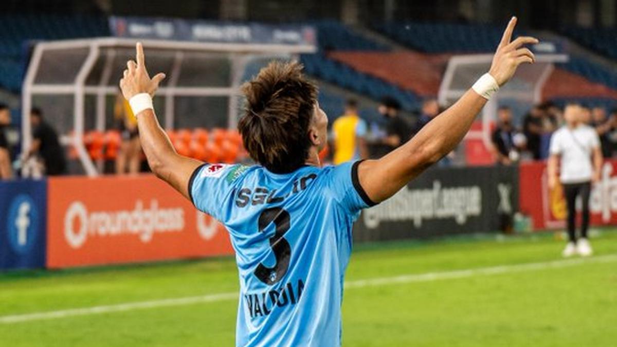 ISL | Mumbai City beats Punjab to finish third