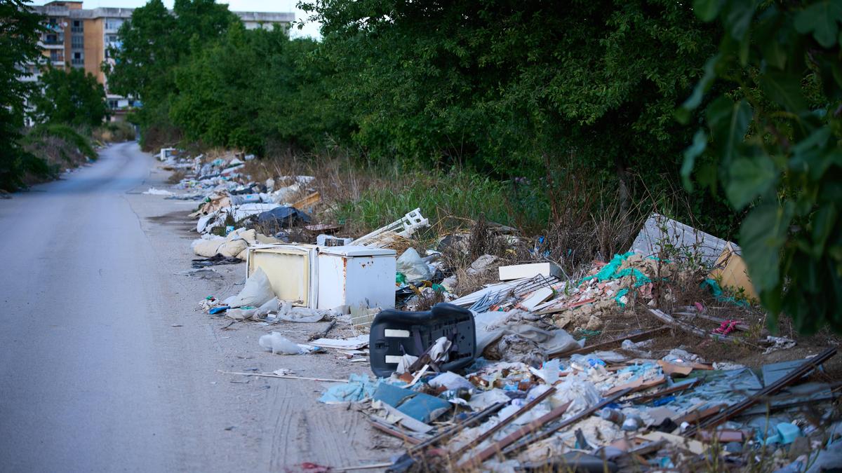 Pope Leo visits Italy’s ’Land of Fires’ as families seek justice for children lost to toxic waste