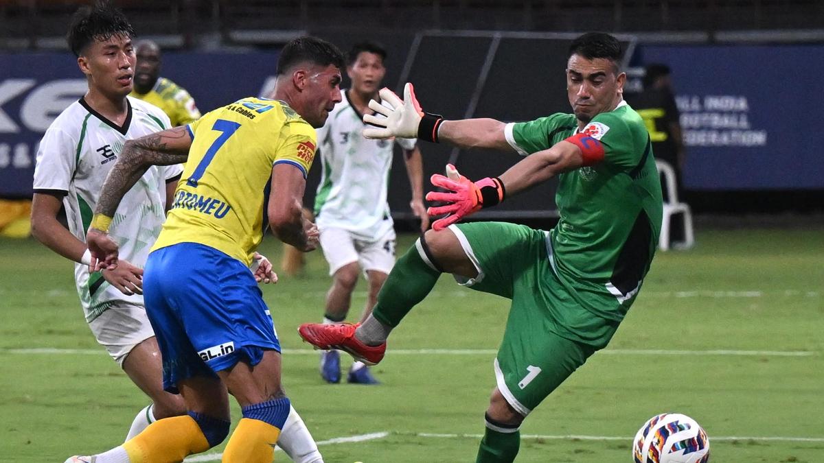 ISL | Dominant Kerala Blasters rolls past Mohammedan SC