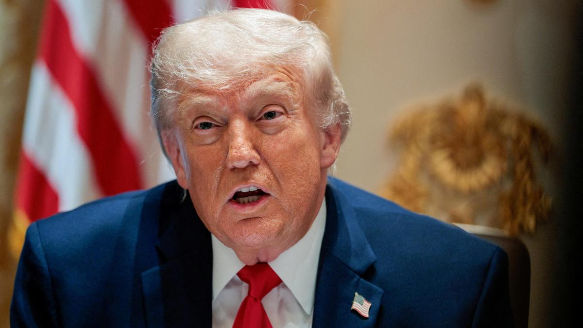 Oil prices fall amid Trump’s talks with Iran