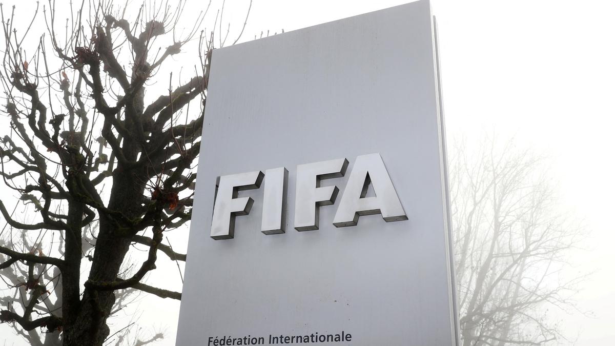 FIFA to allow factory-sealed, disposable water bottles into World Cup stadiums