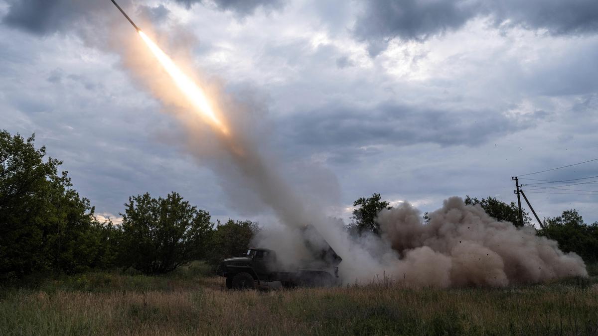 Ukraine targets St Petersburg again after Putin rejects Zelenskyy’s offer for direct talks