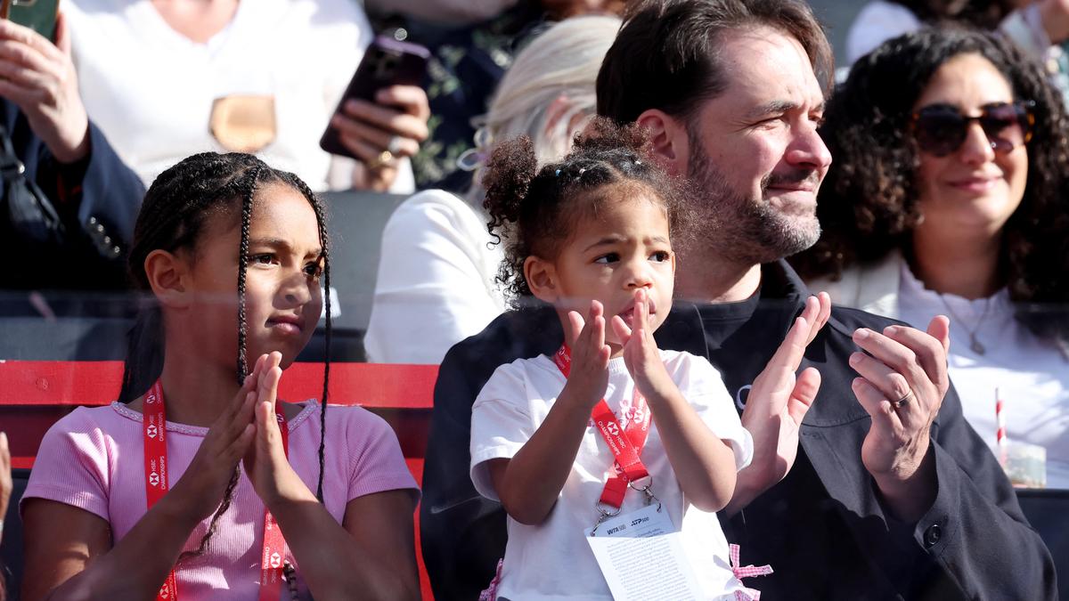 Serena Williams’ daughters see how hard she’s working for Wimbledon return