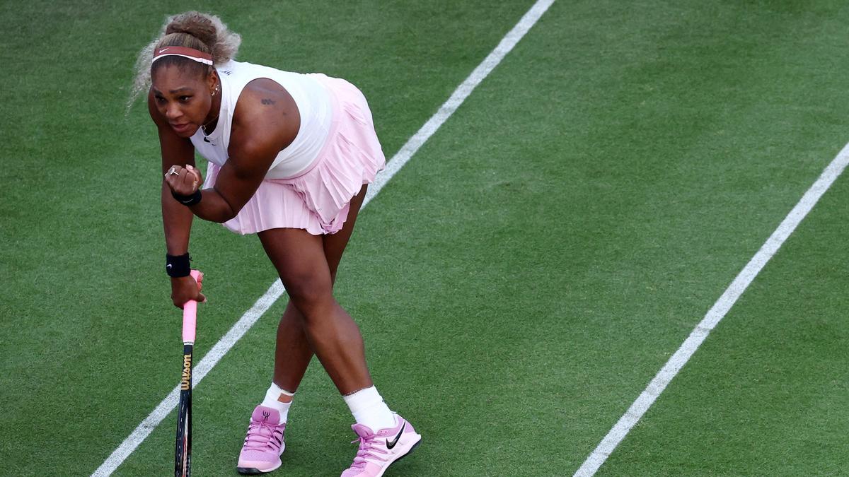 Serena Williams makes winning return in Queen’s Club doubles
