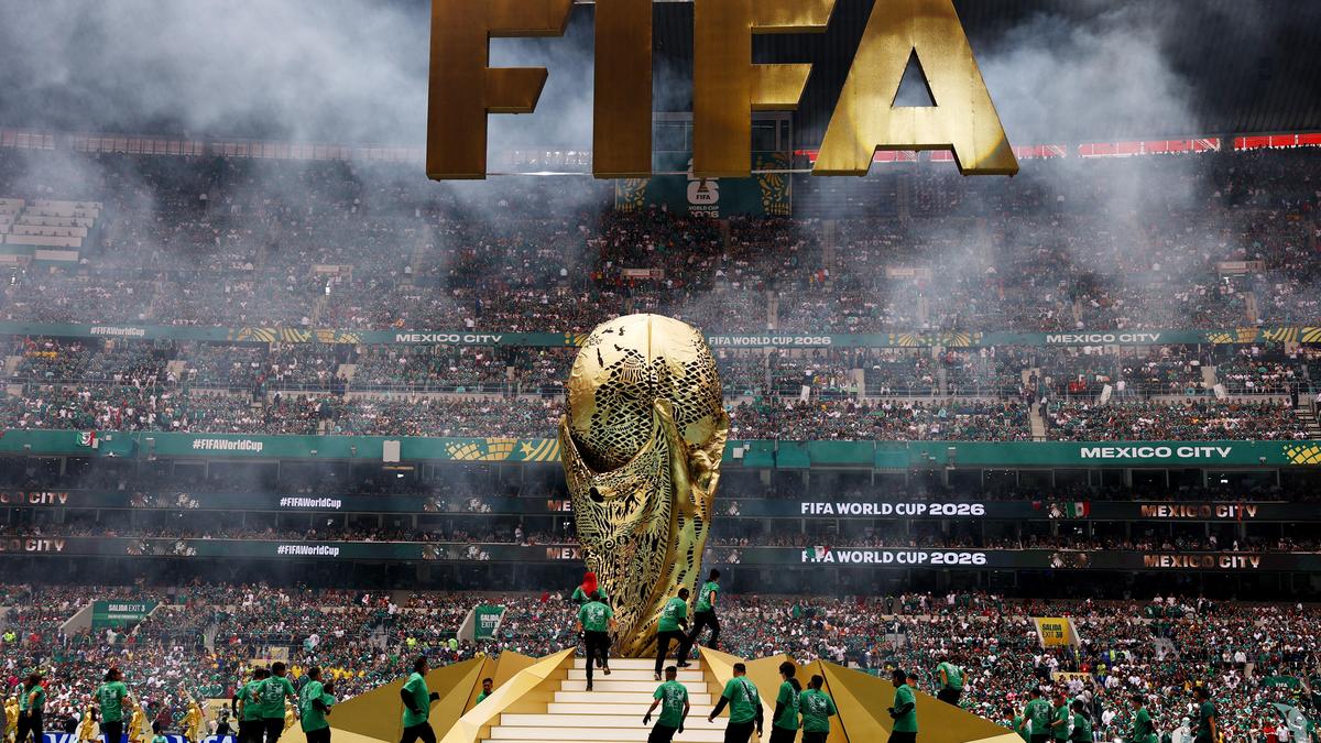 FIFA | The house of cards
