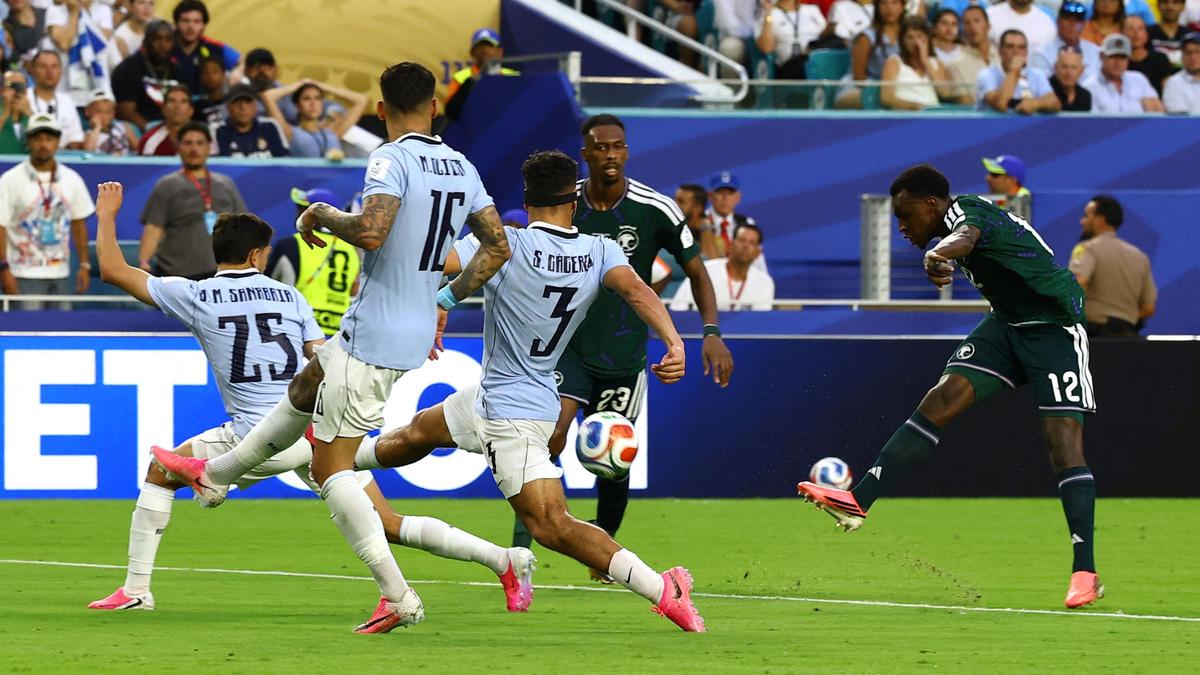 Uruguay held to 1-1 draw by Saudi Arabia in World Cup opener