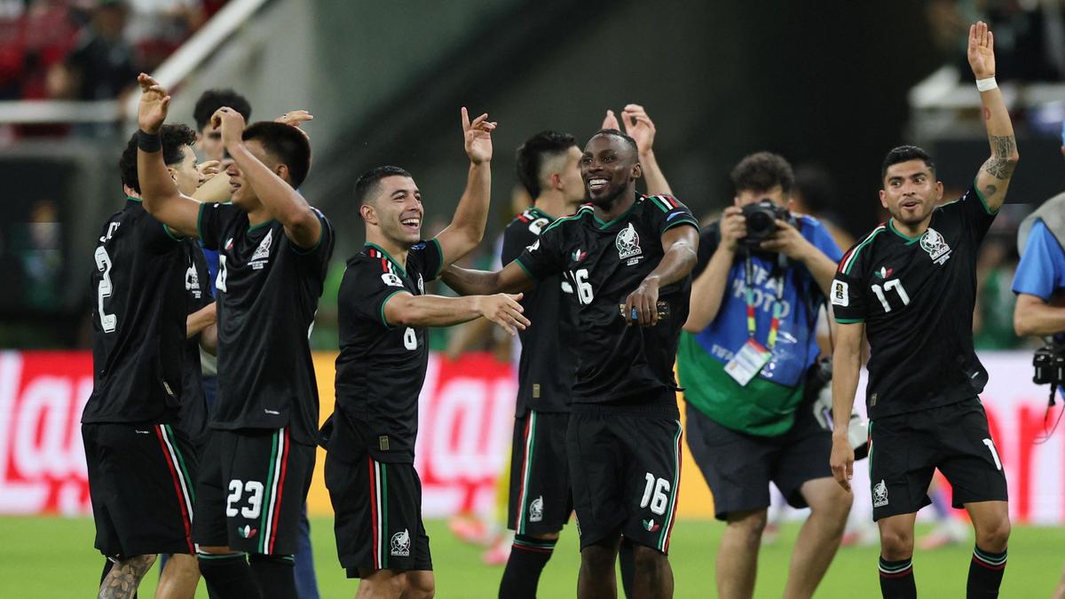 FIFA World Cup: Mexico first team to qualify to knockout rounds
