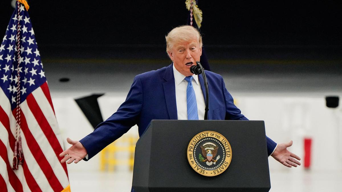 Trump unveils new Air Force One, a gift from Qatar