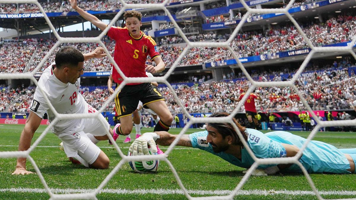FIFA World Cup | Beiranvand heroics help Iran hold 10-man Belgium to goalless draw