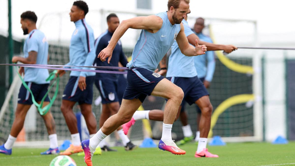 FIFA World Cup | England vs Ghana LIVE updates: Group L match gets underway
