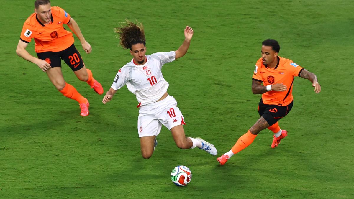 Netherlands cruise past Tunisia to clinch top spot, set up Morocco clash