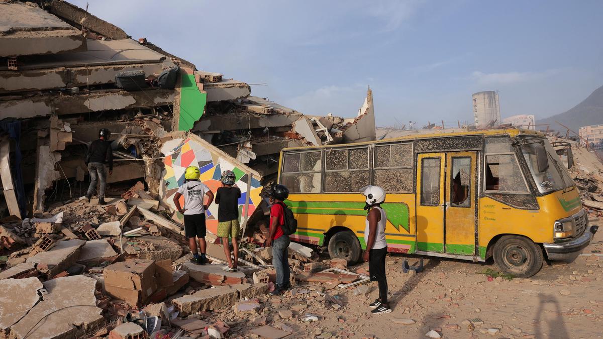 Venezuela earthquake LIVE updates: Death toll climbs to 235