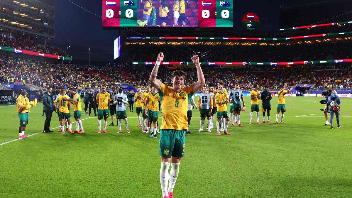 Australia reach World Cup knockouts after goalless draw with Paraguay