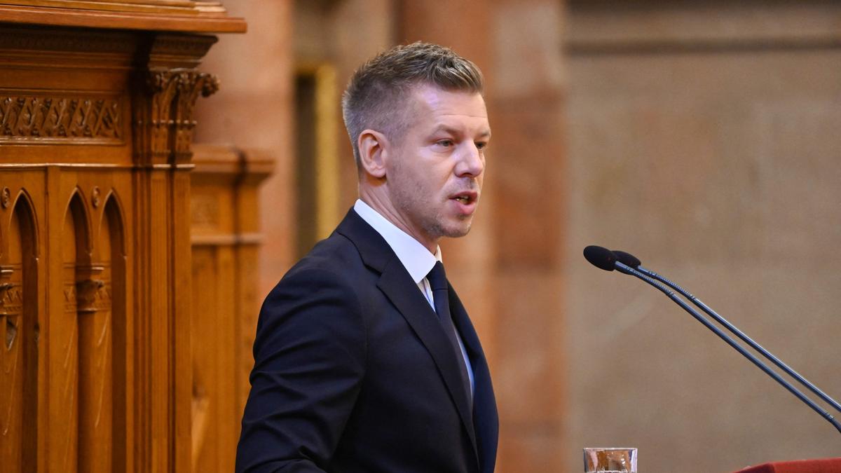 Hungary passes anti-graft measures, eyeing EU funds