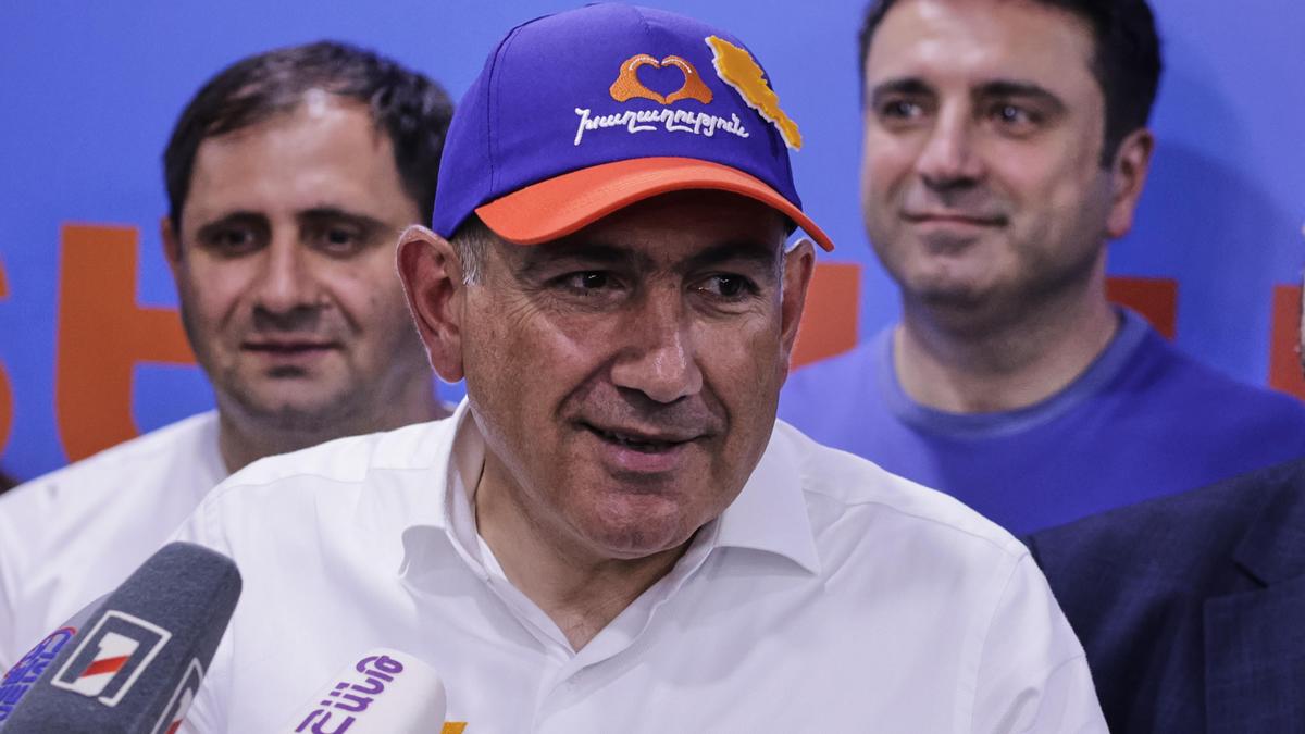 Armenia’s ruling party leads parliamentary vote with 54% in early results
