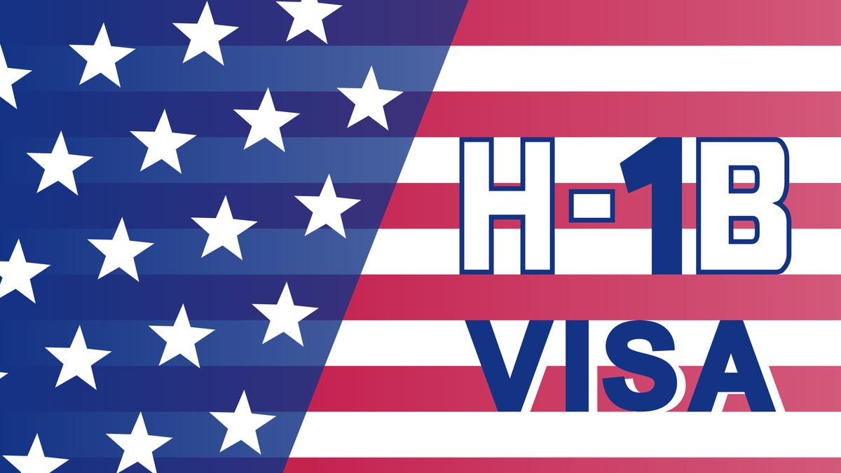 U.S. lawmakers welcome court order scrapping 0,000 H-1B visa fee