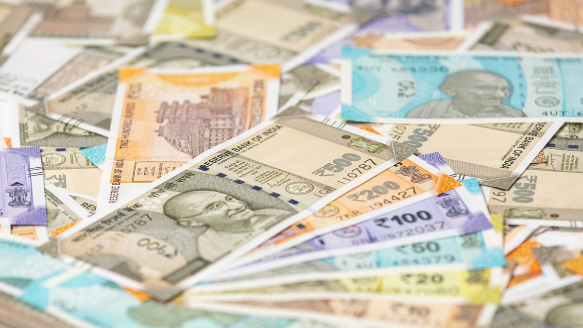 Rupee rises 11 paise to 95.63 against U.S. dollar ahead of RBI policy decision