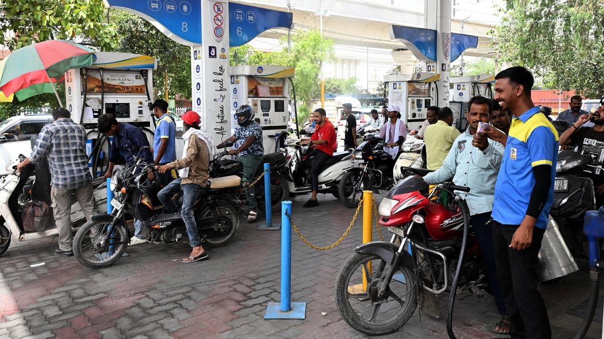 Panel grills Centre on OMCs’ failure to absorb oil shock