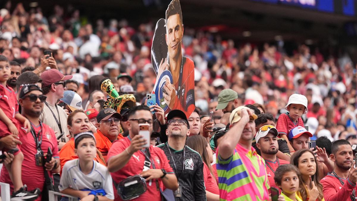 FIFA World Cup turnout defies concerns, as Americans flock for the spectacle