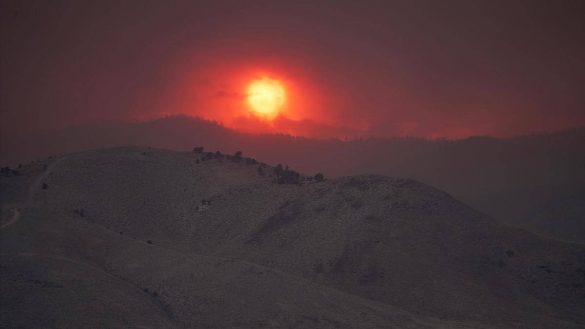Utah declares state of emergency, restricts fireworks as U.S. largest wildfire grows