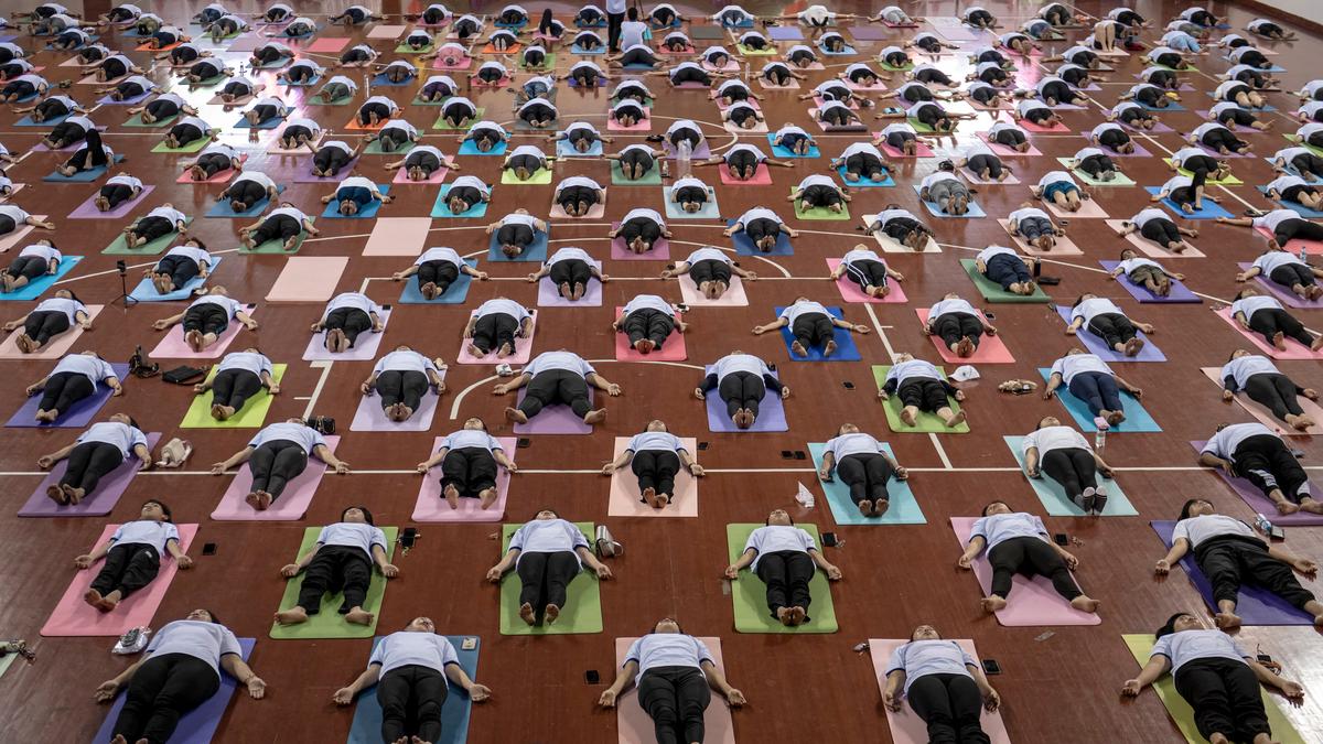 Thousands join International Yoga Day events worldwide
