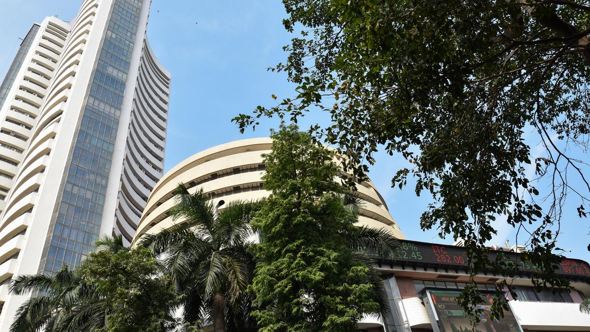 Markets rebound on softening crude oil prices; Sensex jumps 790 points
