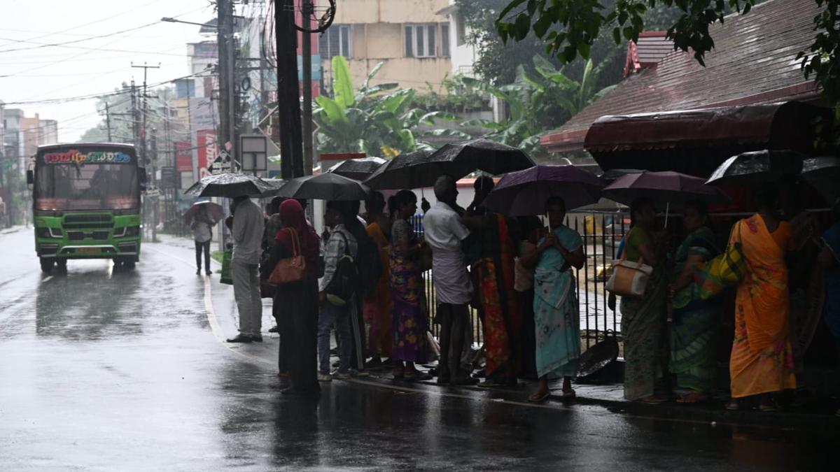 Kerala Monsoon 2026: How to track clouds through IMD INSAT 3D-S satellite imagery