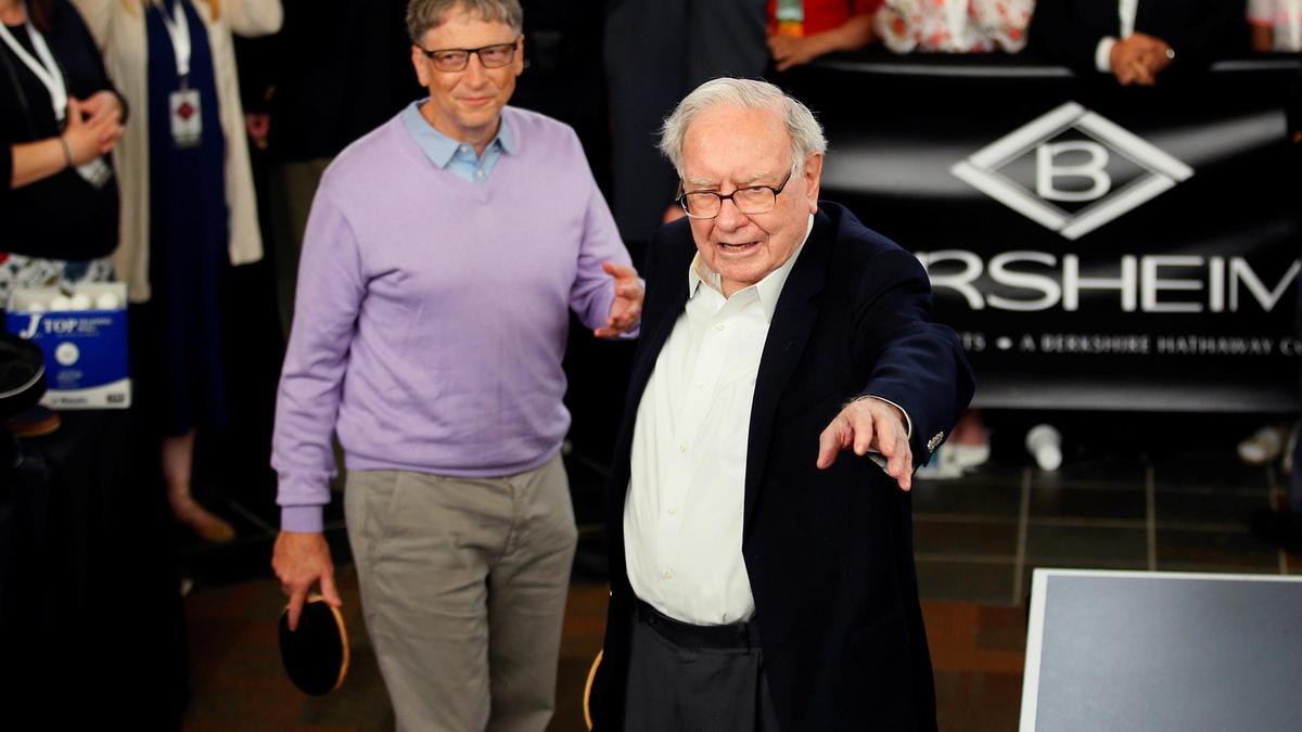 Buffett says decision to stop Gates Foundation donations not a surprise