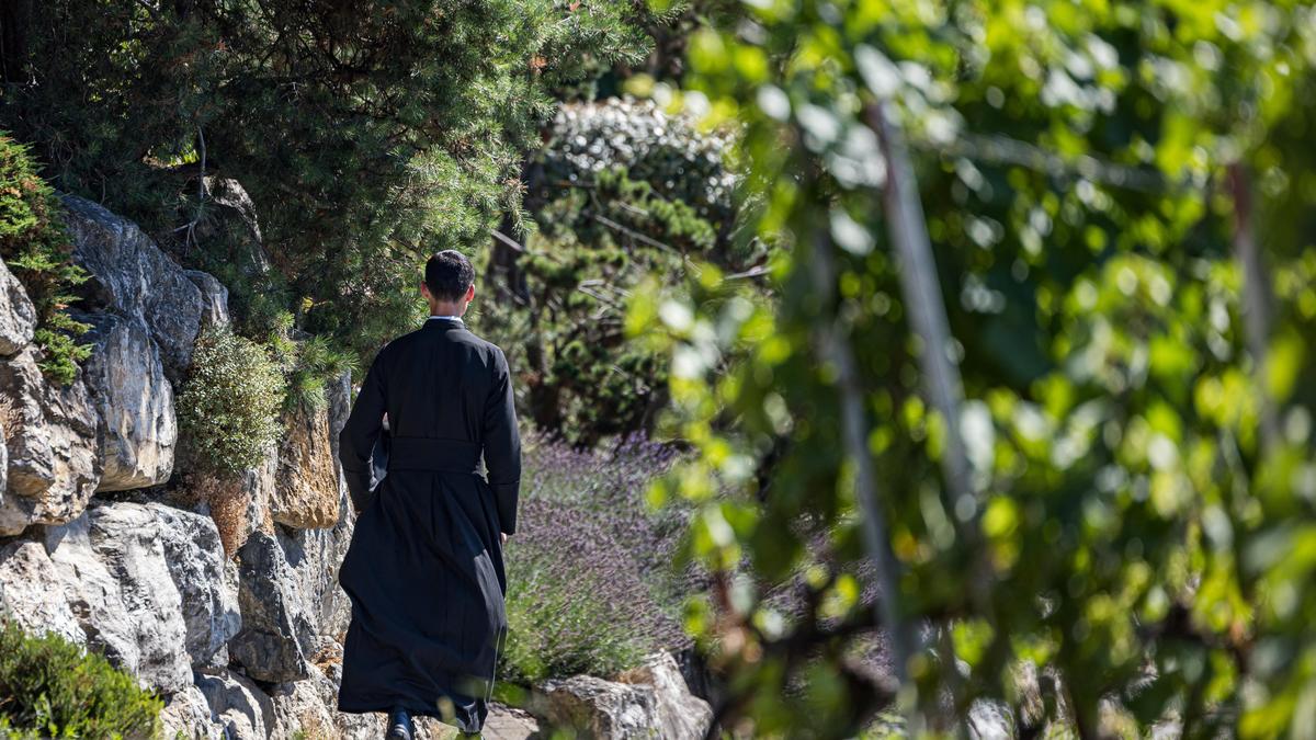 Vatican excommunicates six ultraconservative bishops over ordination