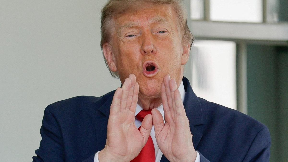 Trump withdraws planned 20% levy on Hormuz ships, calls for trade deals with Gulf countries instead