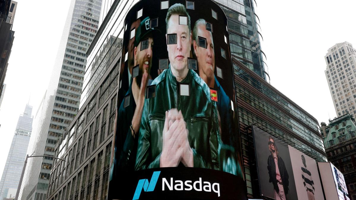 SpaceX selloff an ominous sign as lockup expiry looms