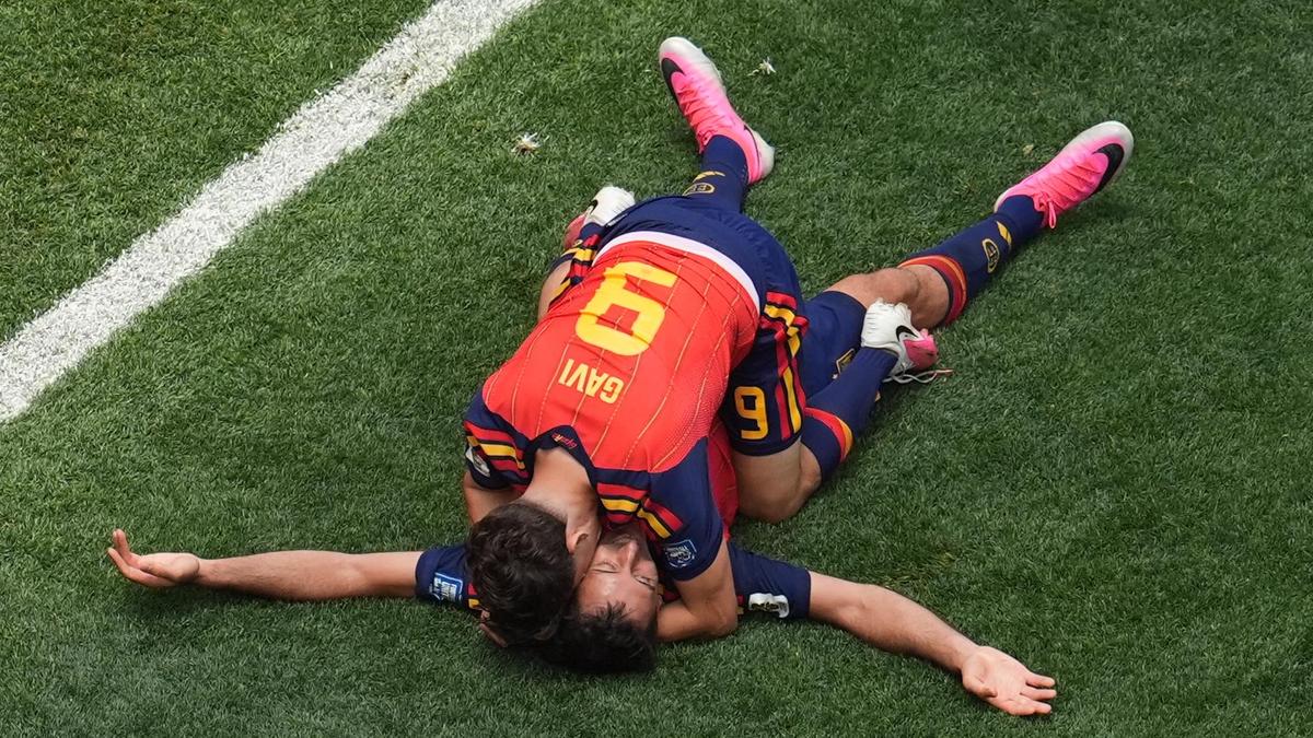 FIFA World Cup 2026 | Mikel Oyarzabal nets 2 as Spain roll past Austria into round of 16