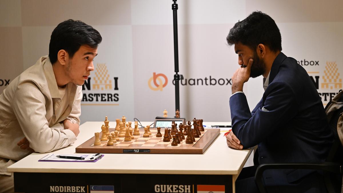 Gukesh and Abdusattorov split points on a day of draws