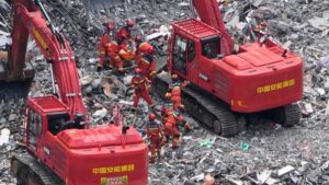 ‘No signs of life’ as China landslip toll rises to 14