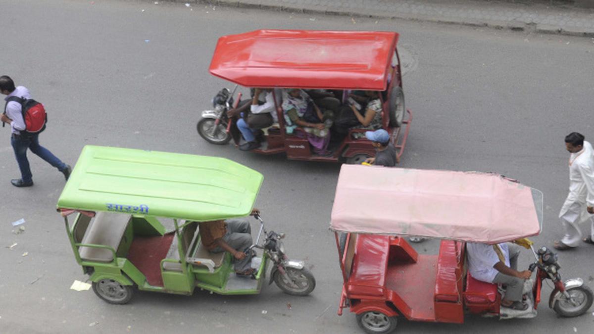 E-rickshaw battery ‘hacks’ and Bluetooth BMS vulnerabilities | Explained