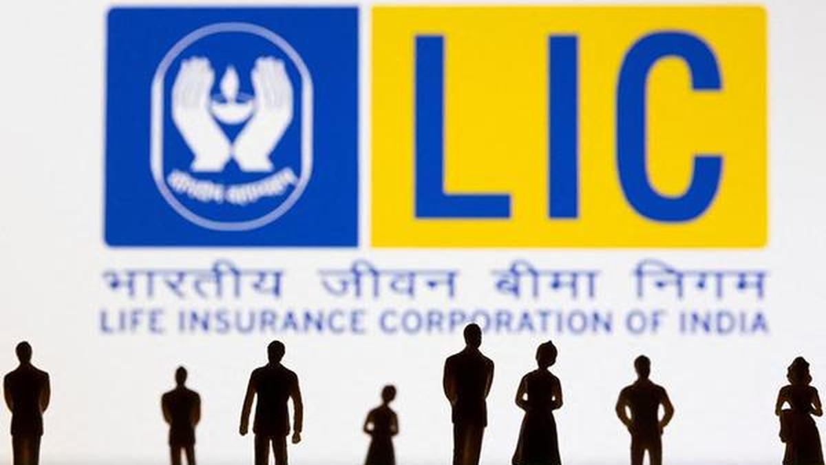 LIC appoints Shatmanyu Shrivastava as CFO