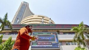 Markets surge to fourth day, led by bank stocks, lower oil prices