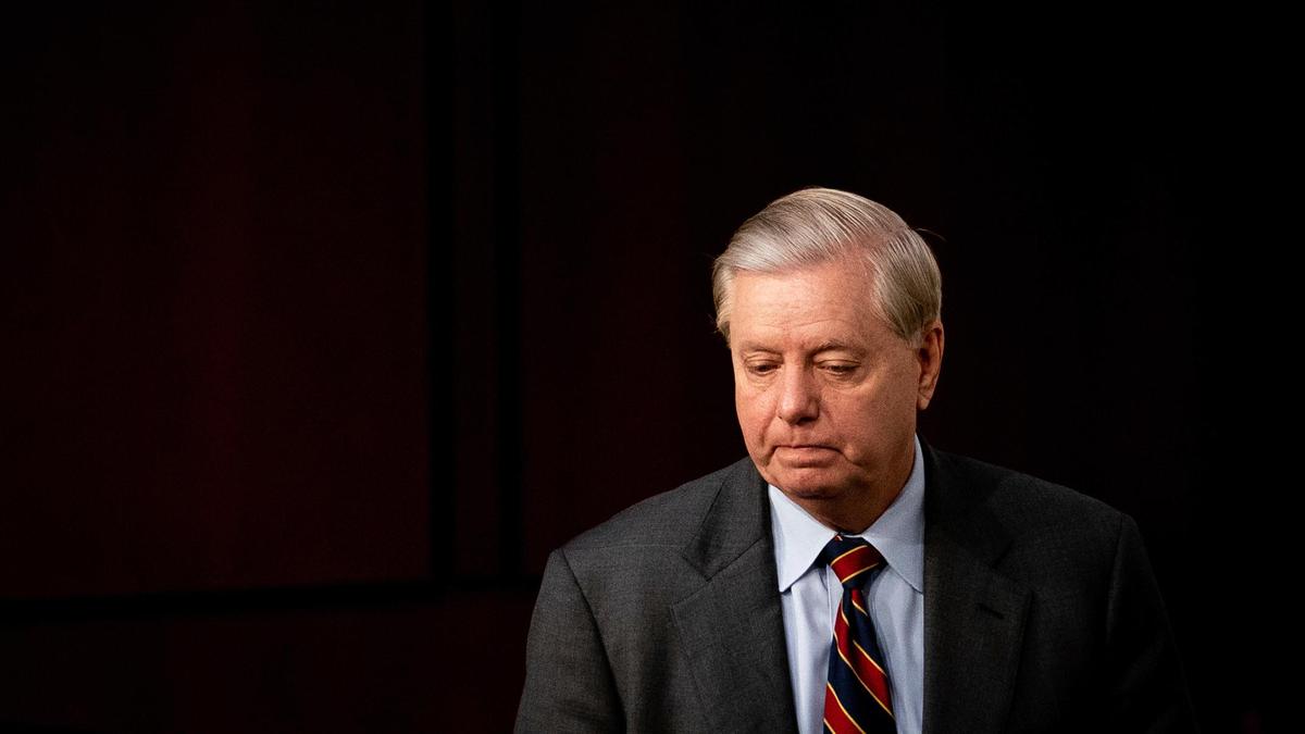 U.S. senator Lindsey Graham likely died after aorta rupture, medical examiner says