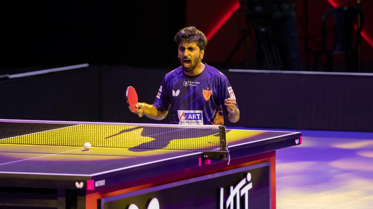 Sathiyan stars to keep Delhi’s hopes alive