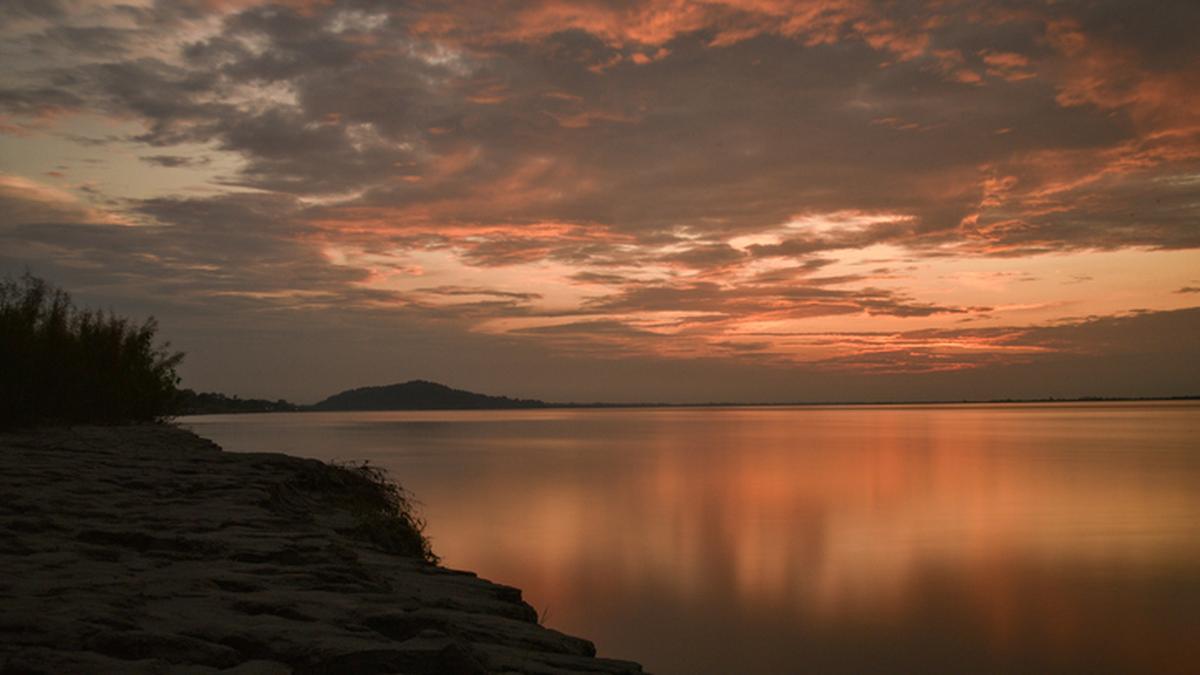 Chinese geologists question safety of Brahmaputra Mega-Dam in Tibet being built over active seismic fault line
