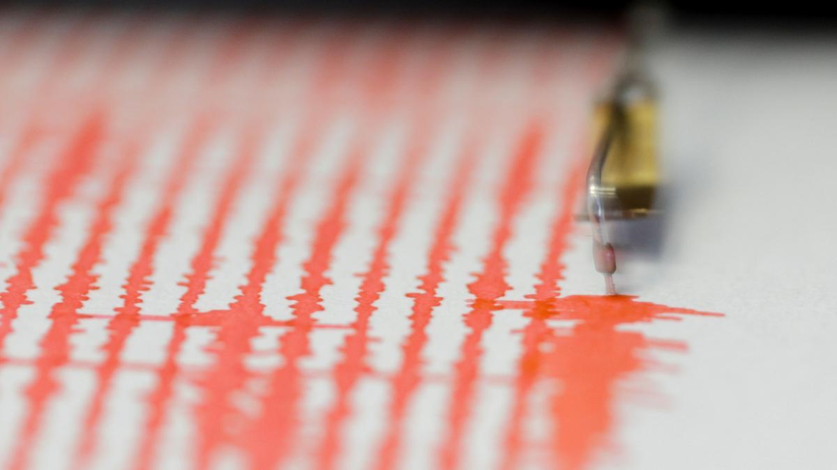 7.3-magnitude quake hits Mexico-Guatemala border; no immediate damage reported