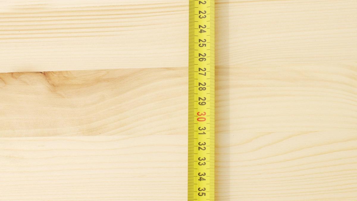 The first definition of the metre