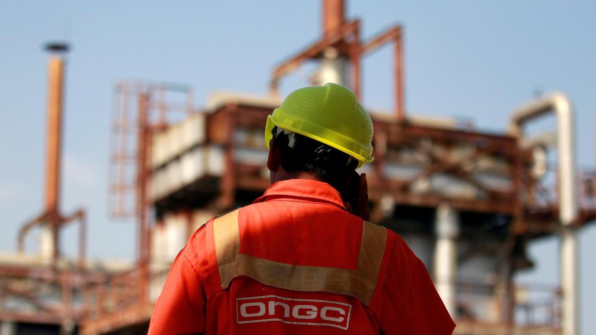 ONGC expects oil plus gas production of 39 MMTOE this fiscal, 40 MMTOE next year